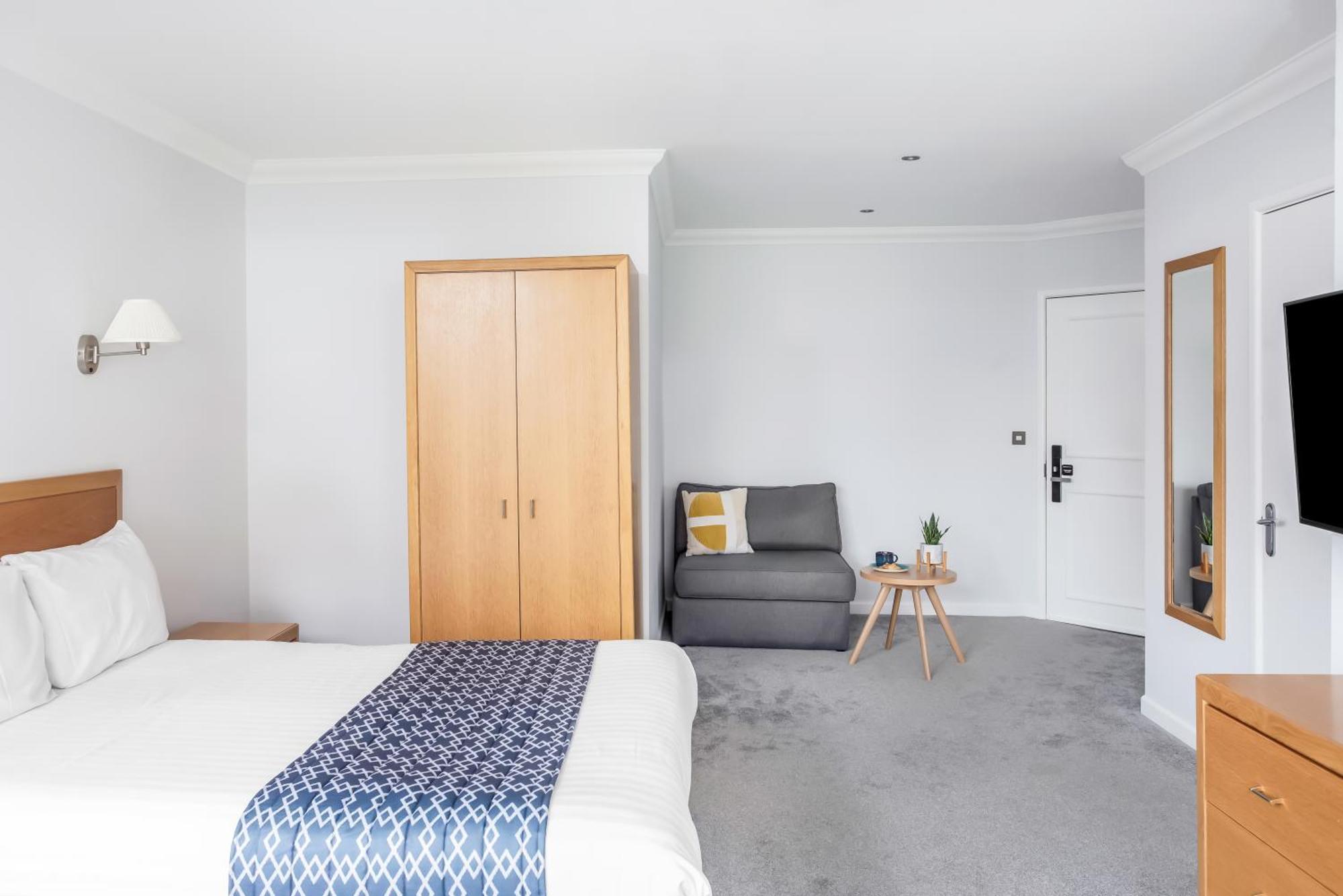 The Kilbirnie Hotel New Quay Eksteriør bilde